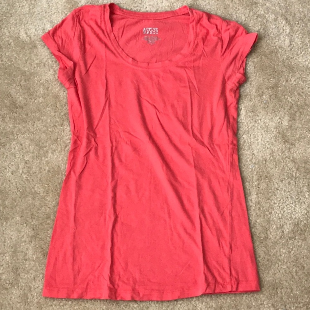 Active Basic Coral Crew Neck Tee. Size Large - image 1